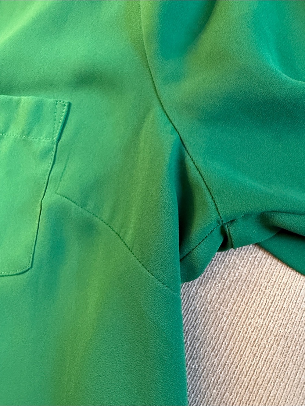 The Limited Green Portofino Style Blouse Size Large Button Front Career Top - Picture 6 of 13